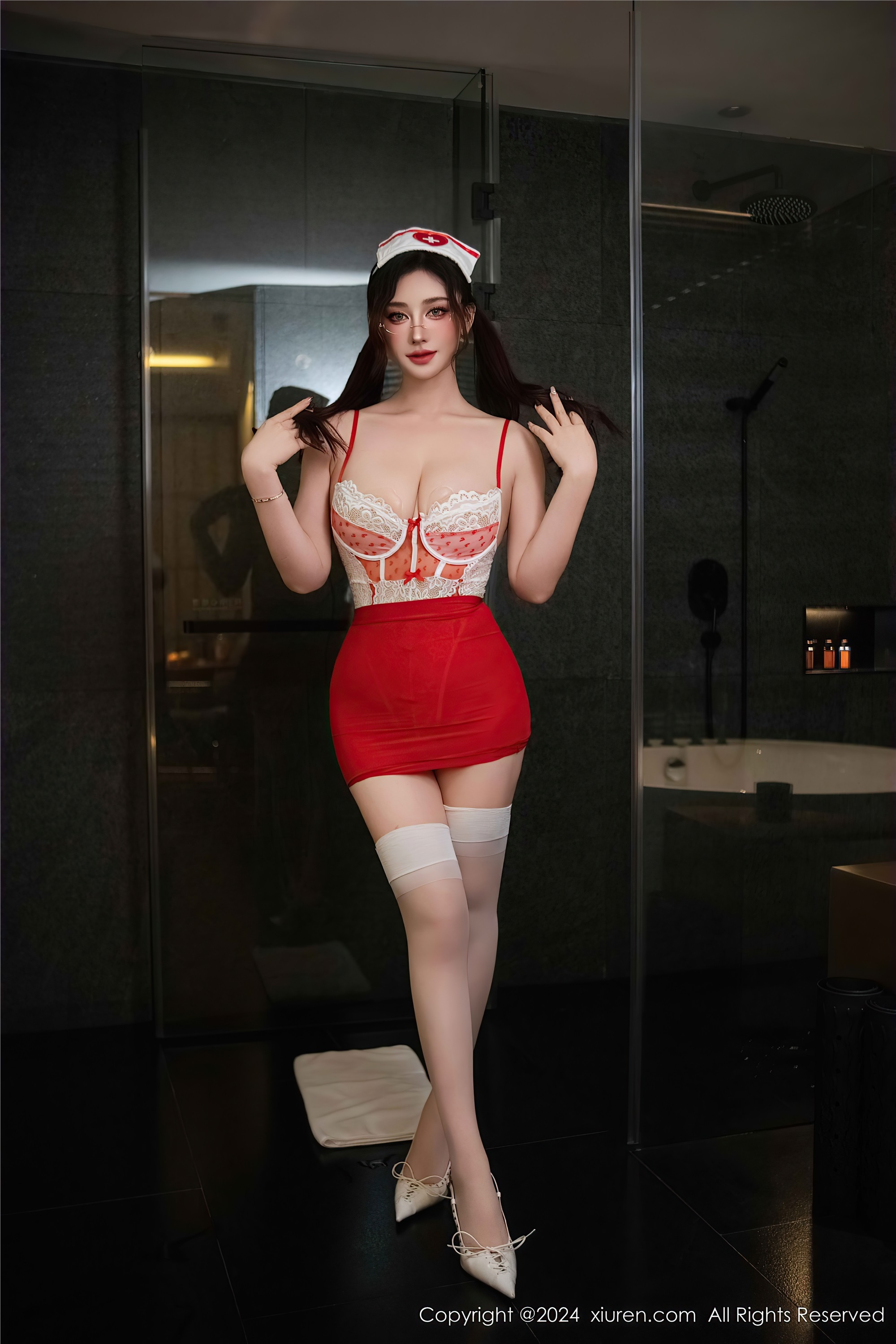 Xiuren秀人网 2024.10.21 NO.9316 蕾蕾醒了没